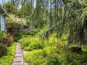 146 Doctors Walk, Cherry Grove NY 11782