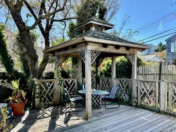146 Doctors Walk, Cherry Grove NY 11782