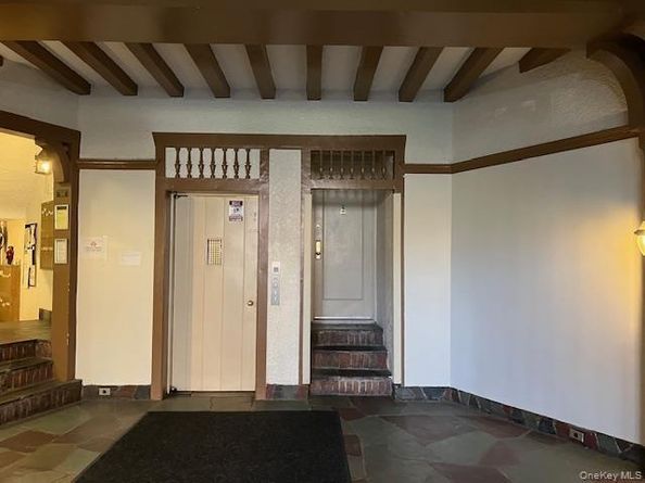 2 Marine Avenue 2B, Brooklyn NY 11209
