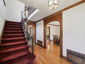 12 Sutton Place, Rockville Centre NY 11570