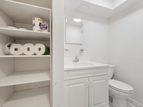 12 Sutton Place, Rockville Centre NY 11570