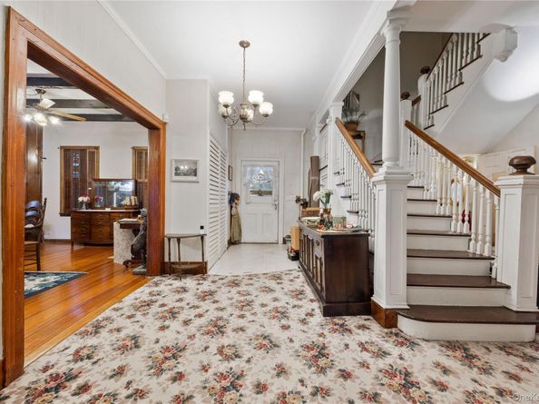 5 Forkland Lane, Dobbs Ferry NY 10522