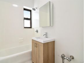 590 E 3rd Street 3M, Mount Vernon NY 10553