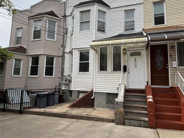 6019 80th Avenue, Glendale NY 11385