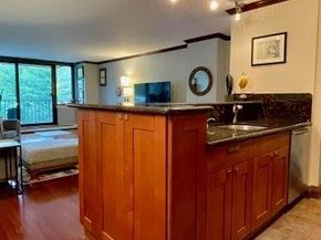 25 Rockledge Avenue 711B, White Plains NY 10601