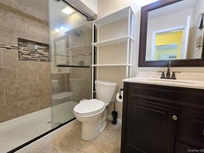 19 Hartsdale Lane, Coram NY 11727