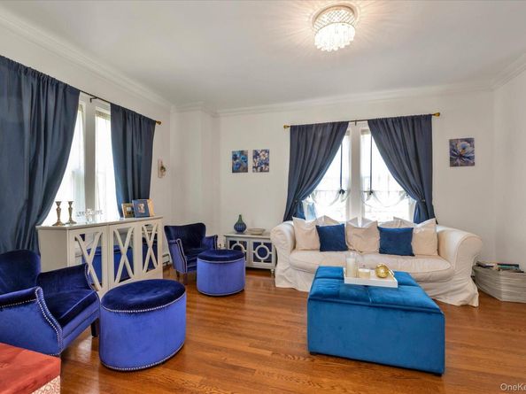 1051 Roselle Place, Woodmere NY 11598
