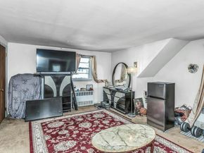 325 N Service Road, Roslyn Heights NY 11577