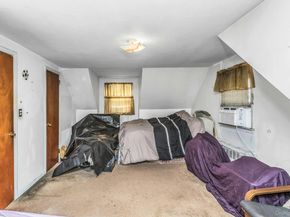 325 N Service Road, Roslyn Heights NY 11577