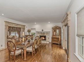 21 Chauncey Place, Woodbury NY 11797
