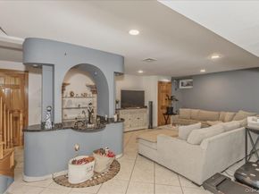 21 Chauncey Place, Woodbury NY 11797