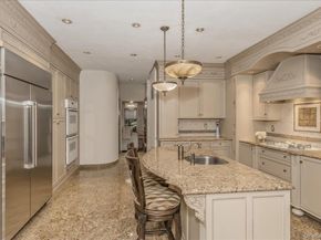 21 Chauncey Place, Woodbury NY 11797