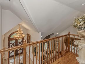 21 Chauncey Place, Woodbury NY 11797