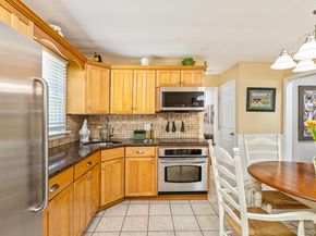 5 Regina Court, Huntington Station NY 11746