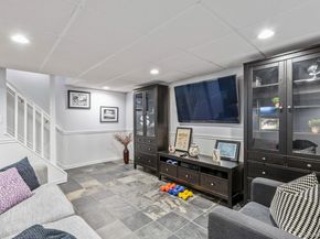 5 Regina Court, Huntington Station NY 11746