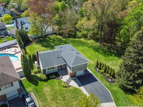 180 Radcliff Drive, East Norwich NY 11732