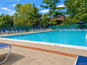 109 Aspen Drive E, Woodbury NY 11797