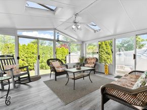 14 McCord Place, Bethpage NY 11714