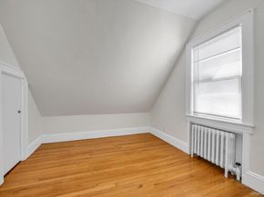 1353 Kiefer Avenue, Elmont NY 11003