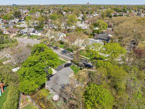 1076 Melissa Lane, North Bellmore NY 11710
