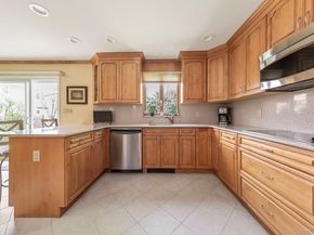 1076 Melissa Lane, North Bellmore NY 11710