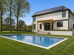 14 Ridge Road, Southampton NY 11968
