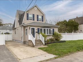 364 S Broadway, Lindenhurst NY 11757