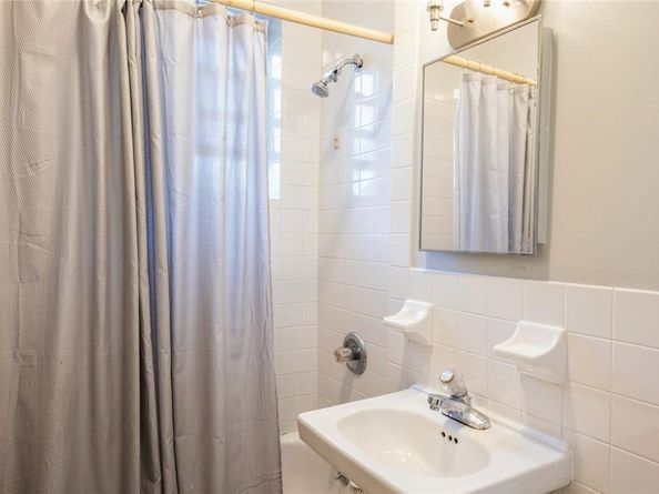120 Stonelea Place 3G, New Rochelle NY 10801