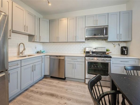 120 Stonelea Place 3G, New Rochelle NY 10801