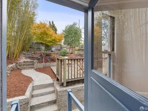 1851 10th Avenue, San Francisco CA 94122