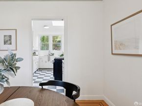 1851 10th Avenue, San Francisco CA 94122