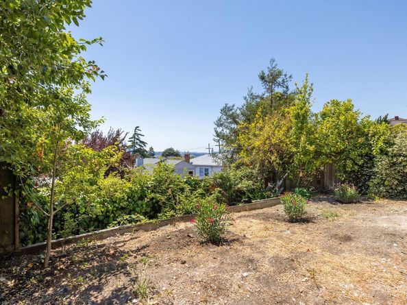 2437 Edwards Avenue, El Cerrito CA 94530