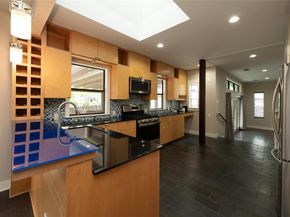 2103 Kinney Ave, Austin TX 78704