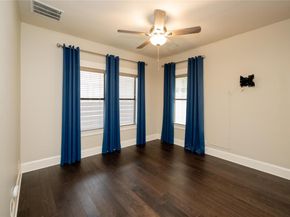 2103 Kinney Ave, Austin TX 78704