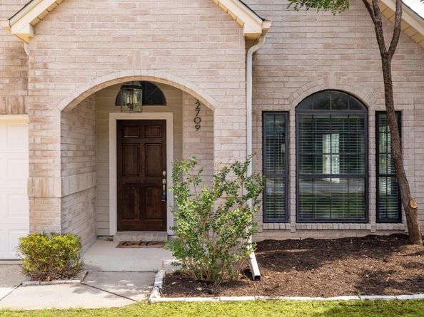 12709 Possum Hollow DR, Austin TX 78729