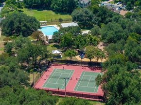 12709 Possum Hollow DR, Austin TX 78729