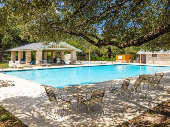 12709 Possum Hollow DR, Austin TX 78729