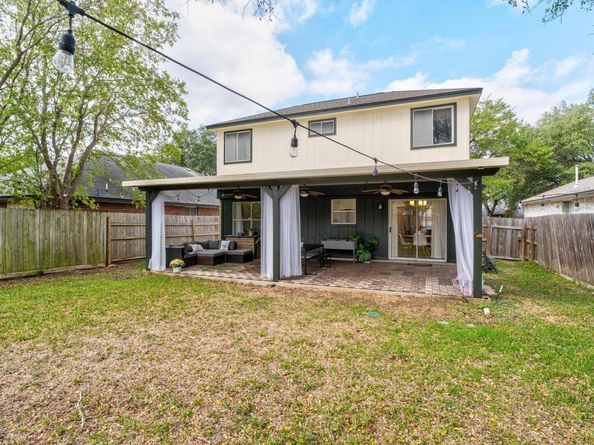 9325 Linkmeadow DR, Austin TX 78748