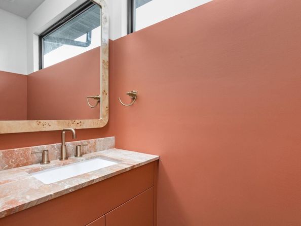 501 E 50th ST, Austin TX 78751