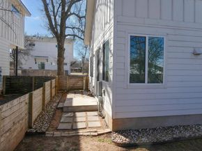 2512 Wheless Ln 5, Austin TX 78723