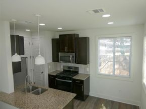 2512 Wheless Ln 5, Austin TX 78723