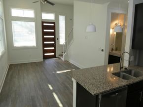 2512 Wheless Ln 5, Austin TX 78723