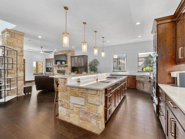 13017 Luna Montana WAY S, Austin TX 78732