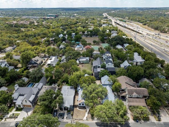 1811 Waterston Ave, Austin TX 78703