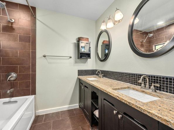 1811 Waterston Ave, Austin TX 78703