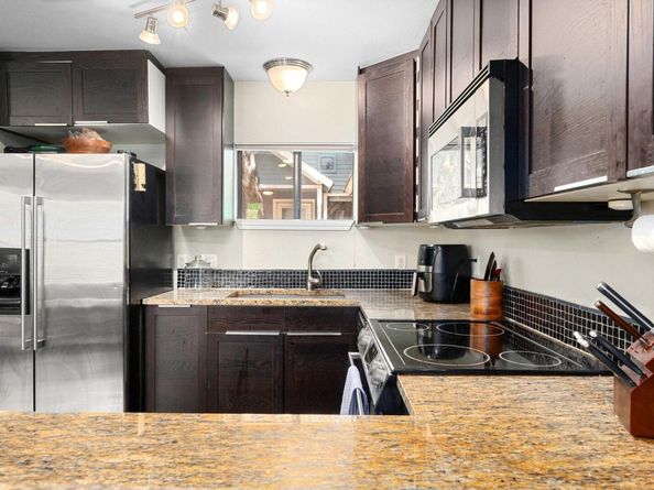 1811 Waterston Ave, Austin TX 78703