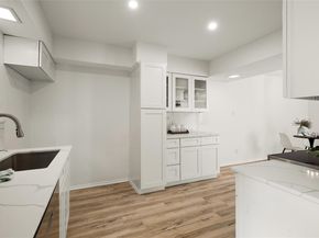 3613 Las Colinas DR C, Austin TX 78731