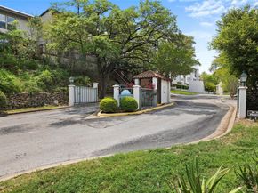 3613 Las Colinas DR C, Austin TX 78731