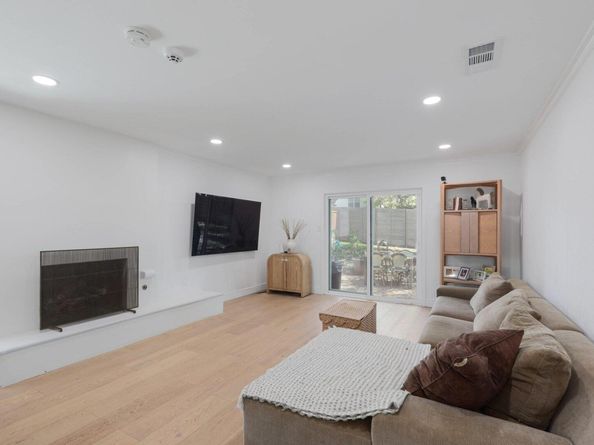 7905 Havenwood DR, Austin TX 78759