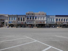 403 E 4th ST S, Georgetown TX 78626